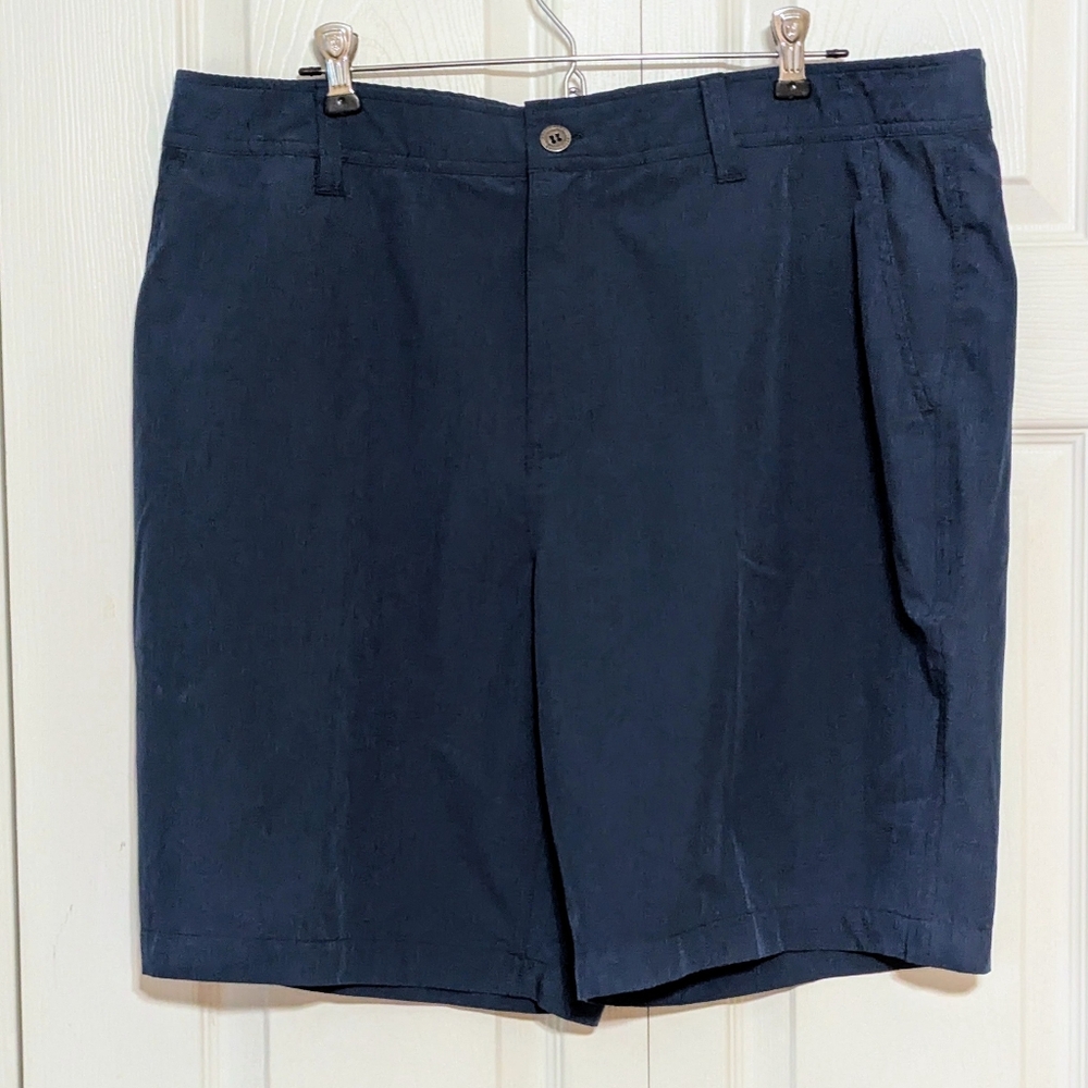 32° Men's Performance Navy Blue Chino Style Shorts Size 38 9" Inseam 20 1/2" L